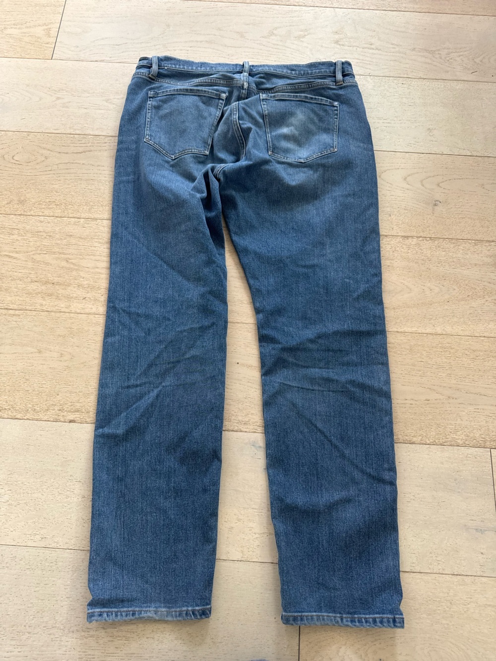 Flint and Tinder Straight Fit Jeans Mens 36x32 ( 34x31)Blue Light Wash Denim - Picture 2 of 7